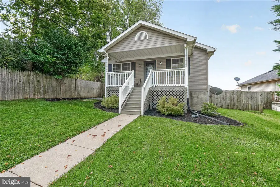 504 E F St, Brunswick, MD 21716 - #2