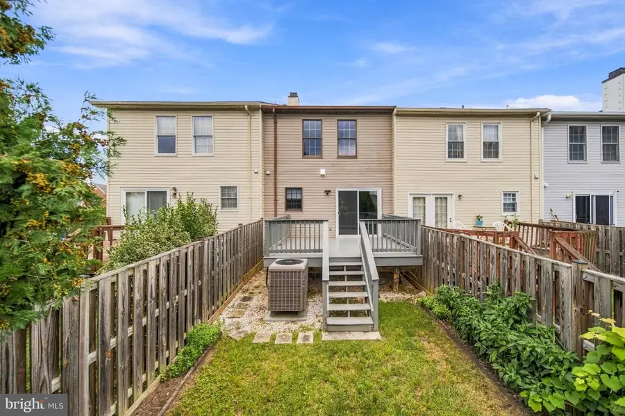 10 Victoria Sq, Frederick, MD 21702 - #3