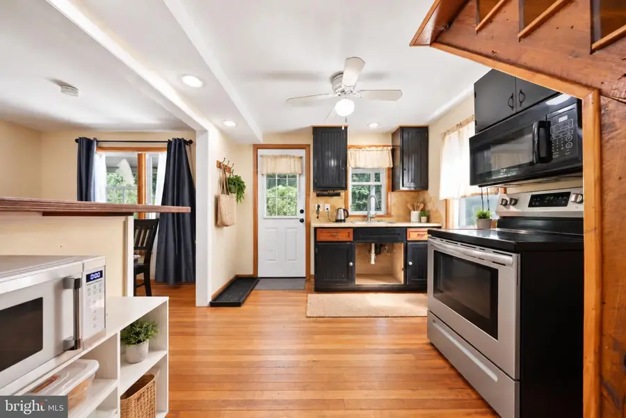 11124 Highland School, Myersville, MD 21773 - #3