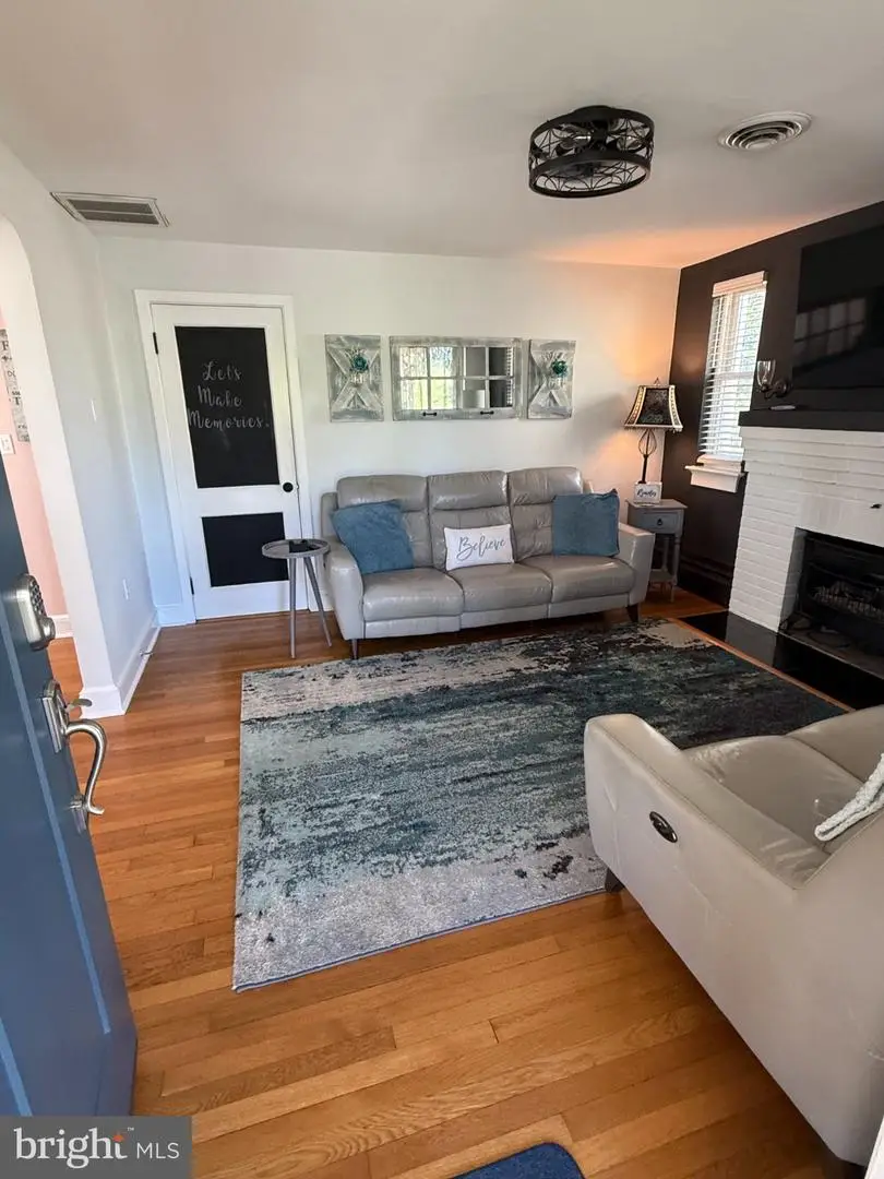 400 W Green St, Middletown, MD 21769 - #2