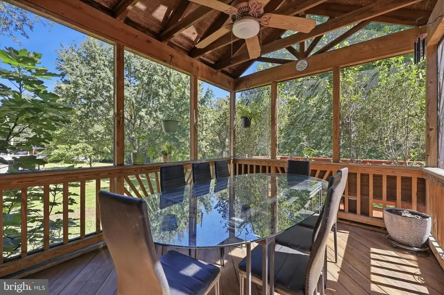 9005 Shadybrook Dr, Frederick, MD 21701 - #3
