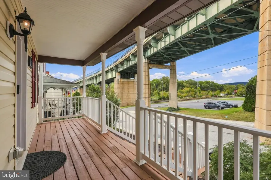 16 S Virginia Ave S, Brunswick, MD 21716 - #2