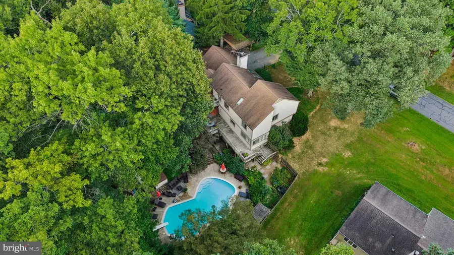 2716 Hillside Ct, Ijamsville, MD 21754 - #2