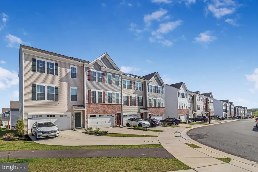 1253 Apollo Dr, Frederick, MD 21702 - #3