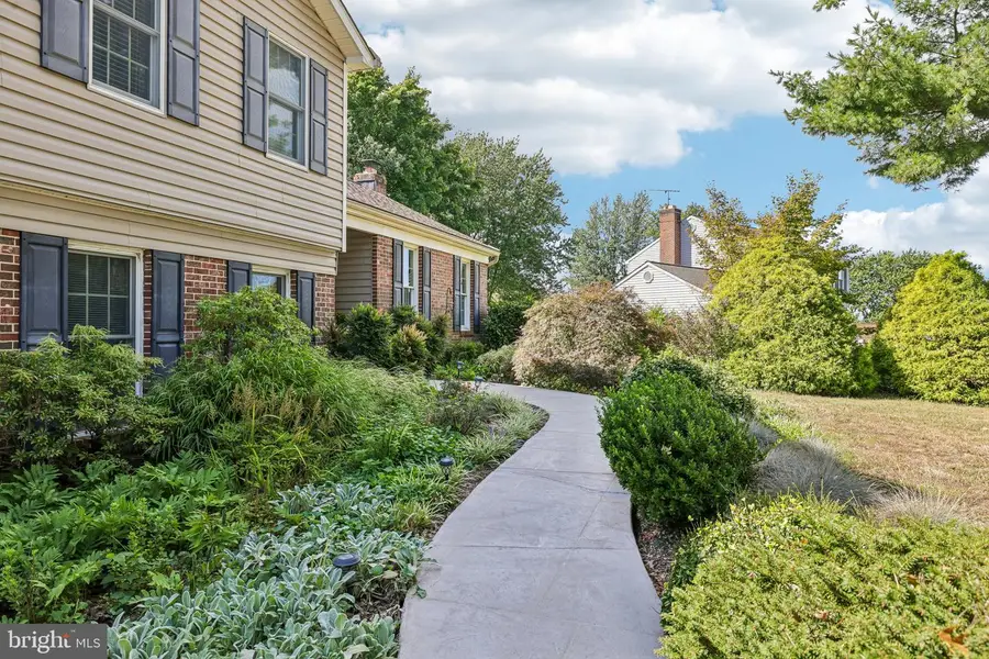 11205 Jon Ct, Ijamsville, MD 21754 - #2