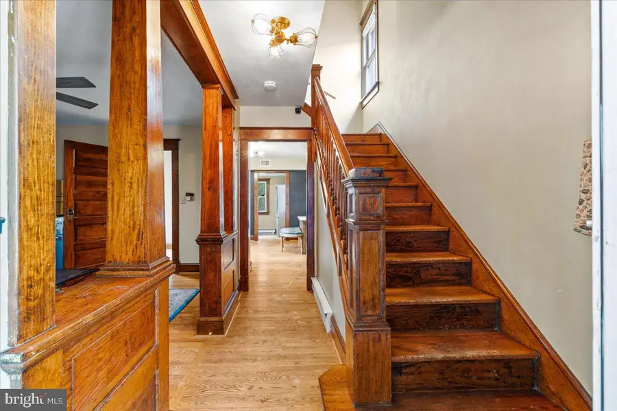 11 E H St, Brunswick, MD 21716 - #3