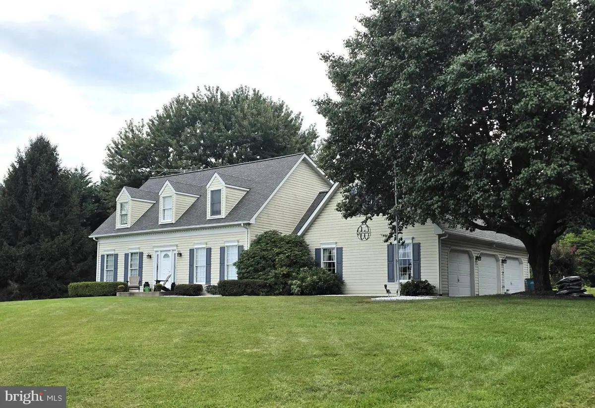 7929 Black Rd, Thurmont, MD 21788 - #1