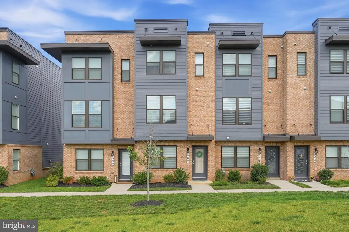 562 Banquet Ln, Frederick, MD 21701 - #1