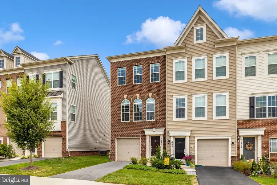 5961 Whelan Ln, Frederick, MD 21703 - #2