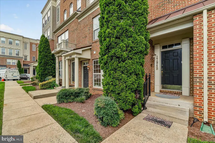 1794-b Poolside Way #24-b, Frederick, MD 21701 - #3