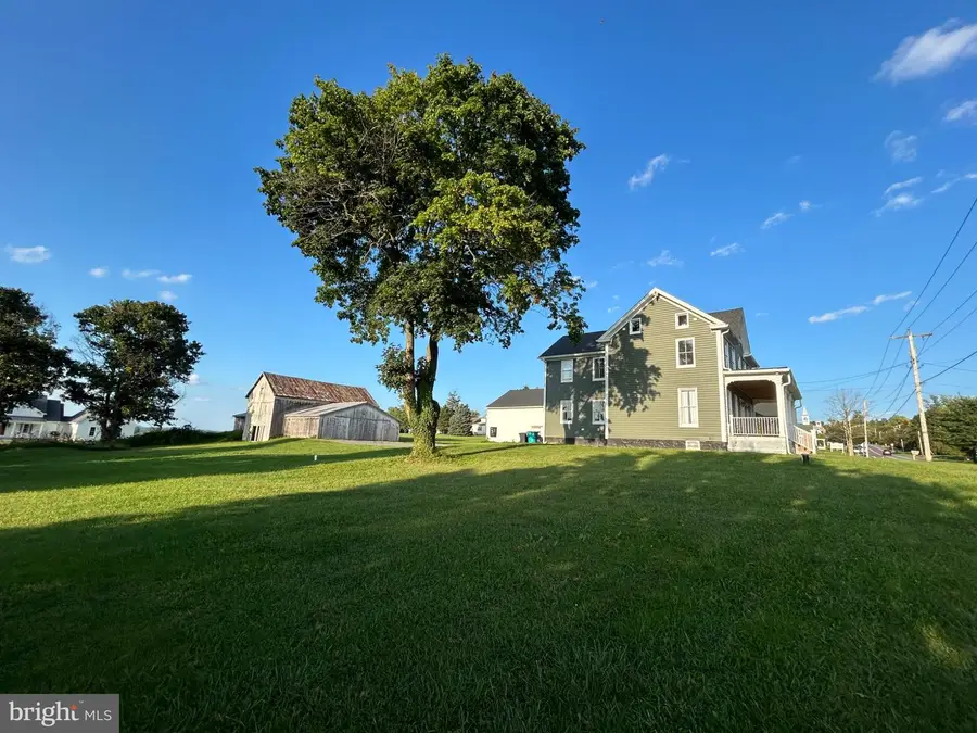 9536 Liberty Rd, Frederick, MD 21701 - #3