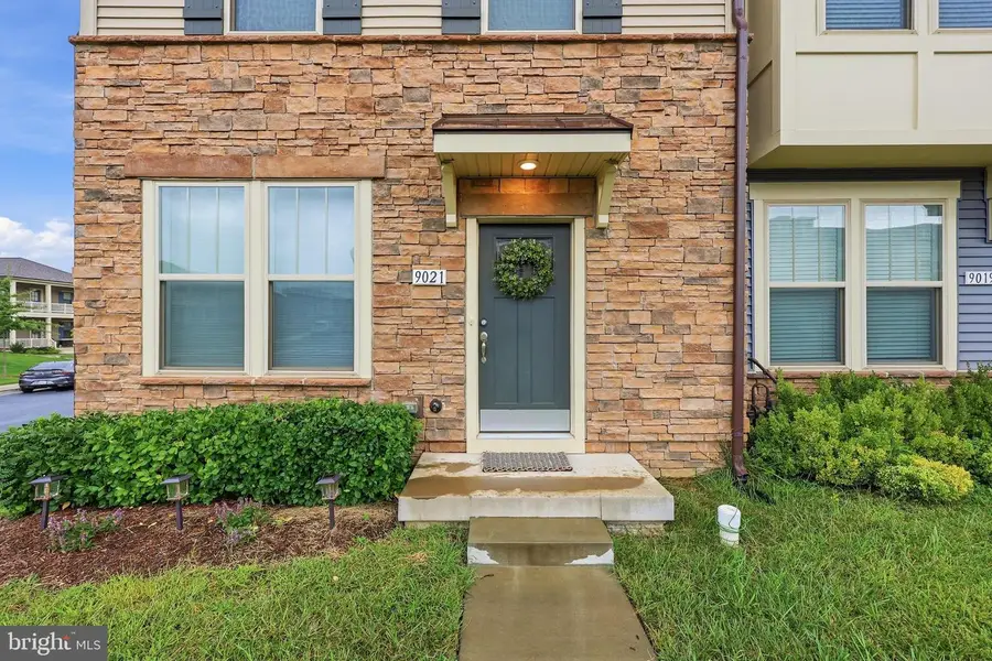 9021 Shady Pines Dr, Frederick, MD 21704 - #2