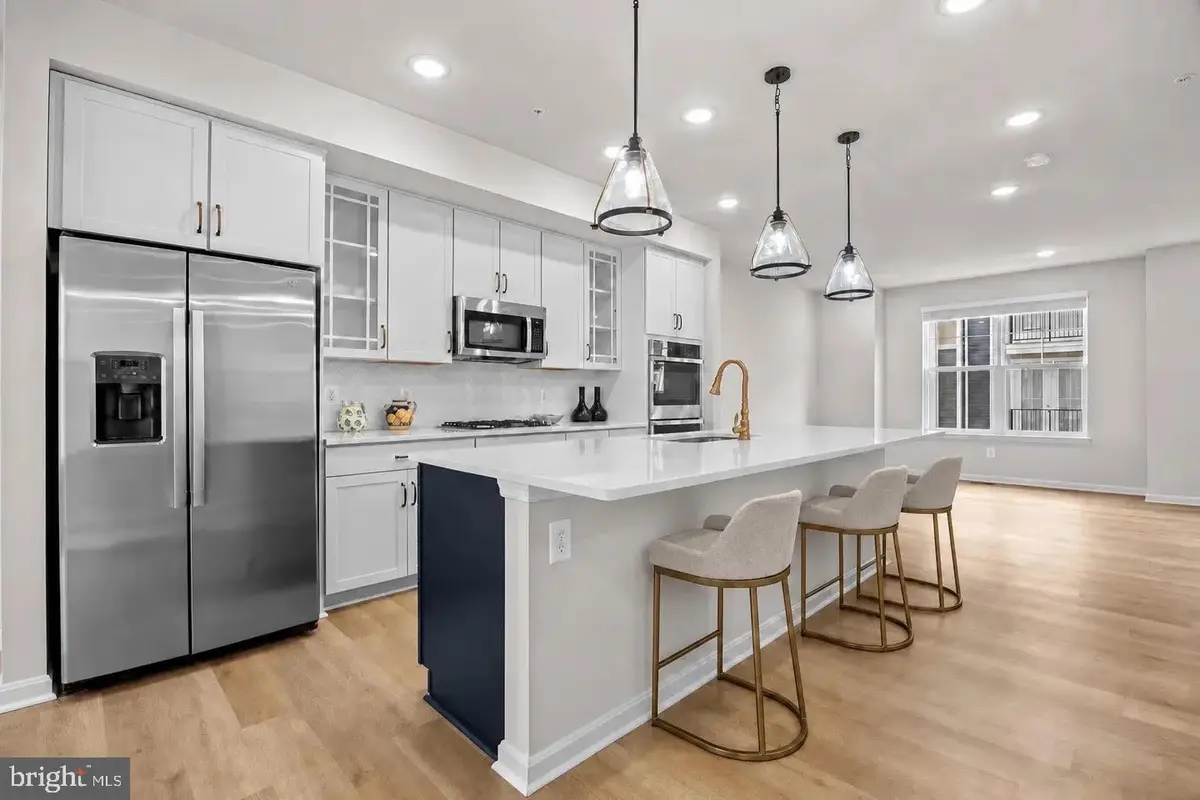402 Matlock Ln, Frederick, MD 21701 - #1