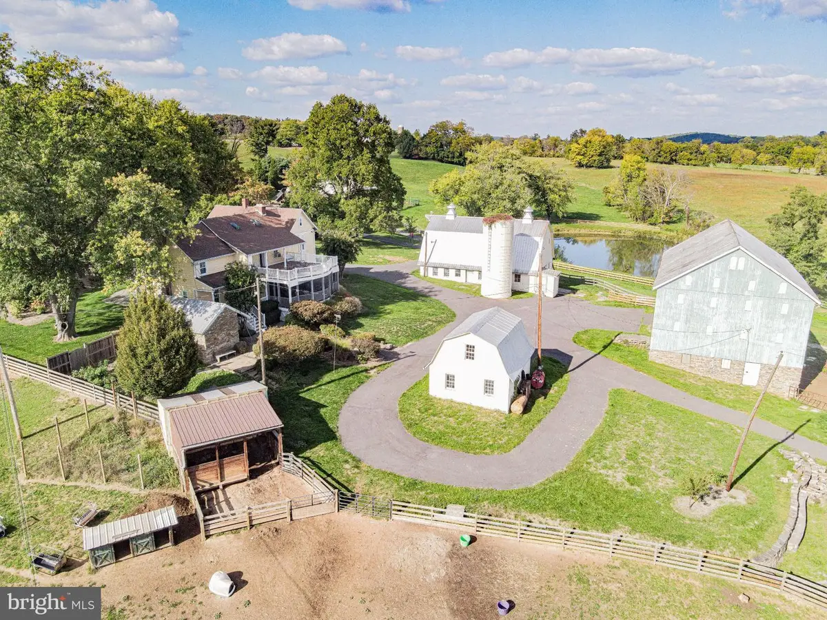 3460 Big Woods Rd, Ijamsville, MD 21754 - #1