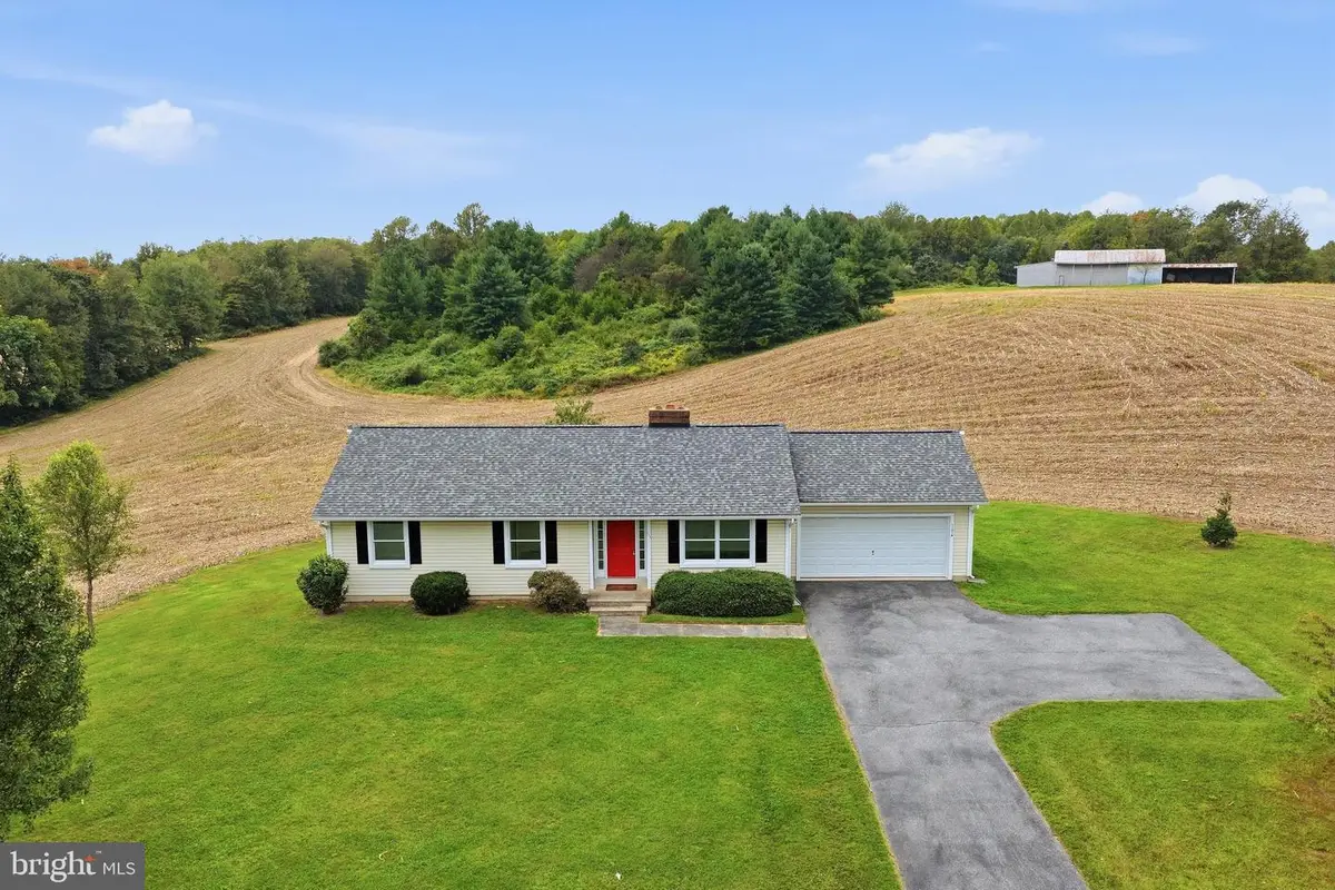 11216 Renner Rd, Woodsboro, MD 21798 - #1