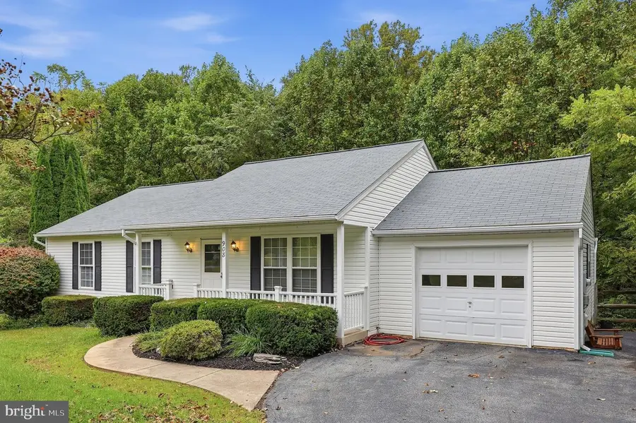 908 Winding Way, Mount Airy, MD 21771 - #3