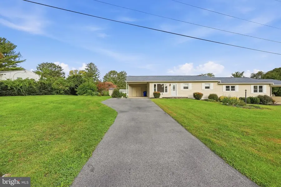 11008 Carriage Ln, Frederick, MD 21701 - #3