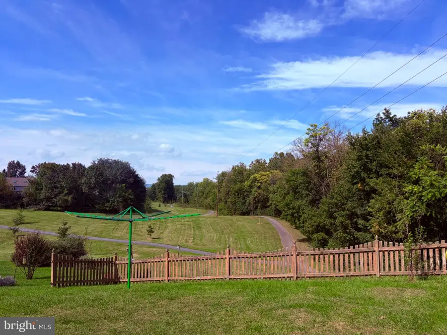 1308 Willow Oak Dr, Frederick, MD 21701 - #2