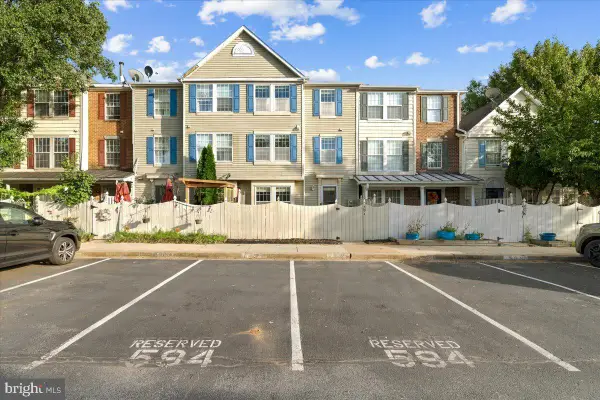 594 Hollyberry Way, FREDERICK, MD 21703