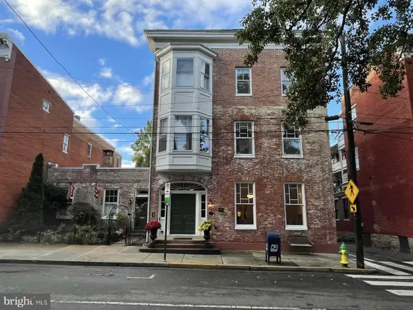 100 E 2nd St #1, FREDERICK, MD 21701