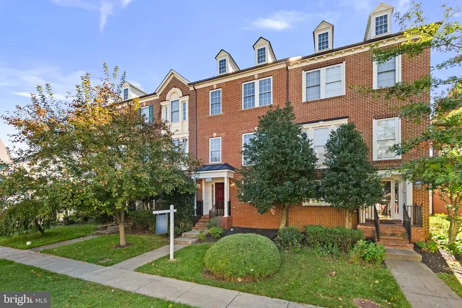 3925 Shawfield Ln, Frederick, MD 21704 - #2