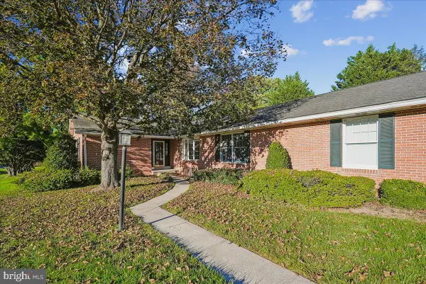 8101 Sundown Ln, FREDERICK, MD 21702