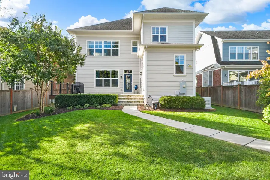 407 W 2nd St, Frederick, MD 21701 - #2