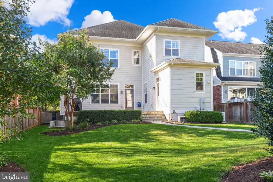 407 W 2nd St, Frederick, MD 21701 - #3