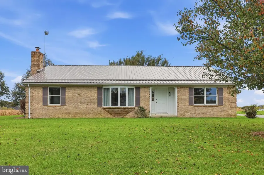 10205 Fingerboard Rd, Ijamsville, MD 21754 - #3