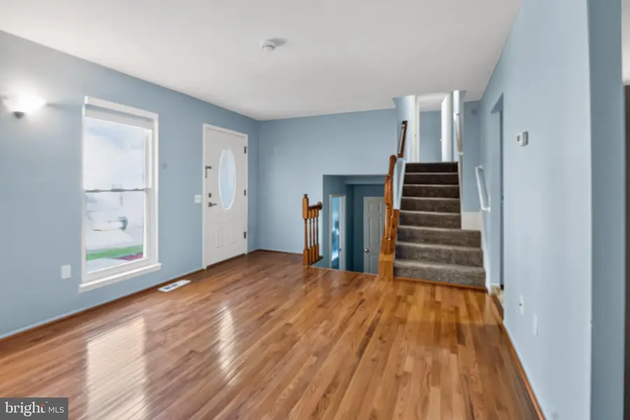 109 Apple Creek Rd, Frederick, MD 21702 - #2