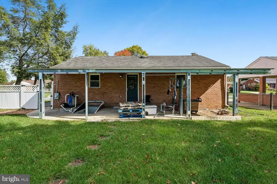 72 Sherwood Dr, Walkersville, MD 21793 - #2