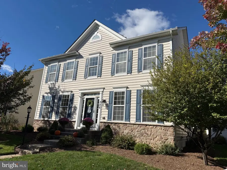 328 E Wainscot Dr E, New Market, MD 21774 - #2