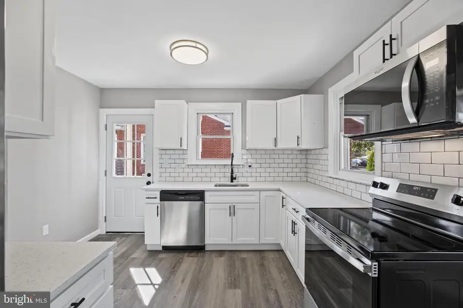 630 Apple Ave, Frederick, MD 21701 - #2