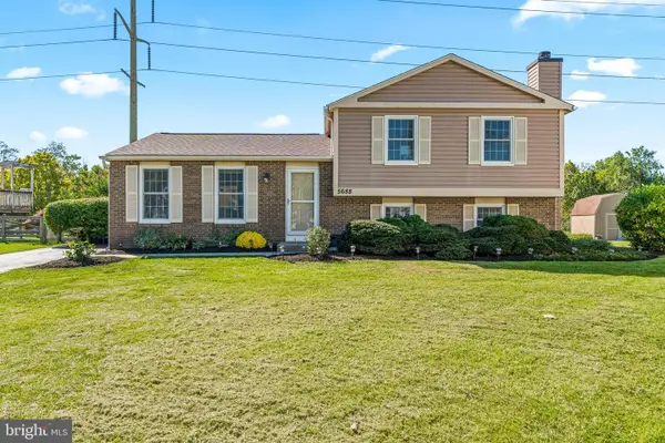 5688 Farmhouse Dr, FREDERICK, MD 21703
