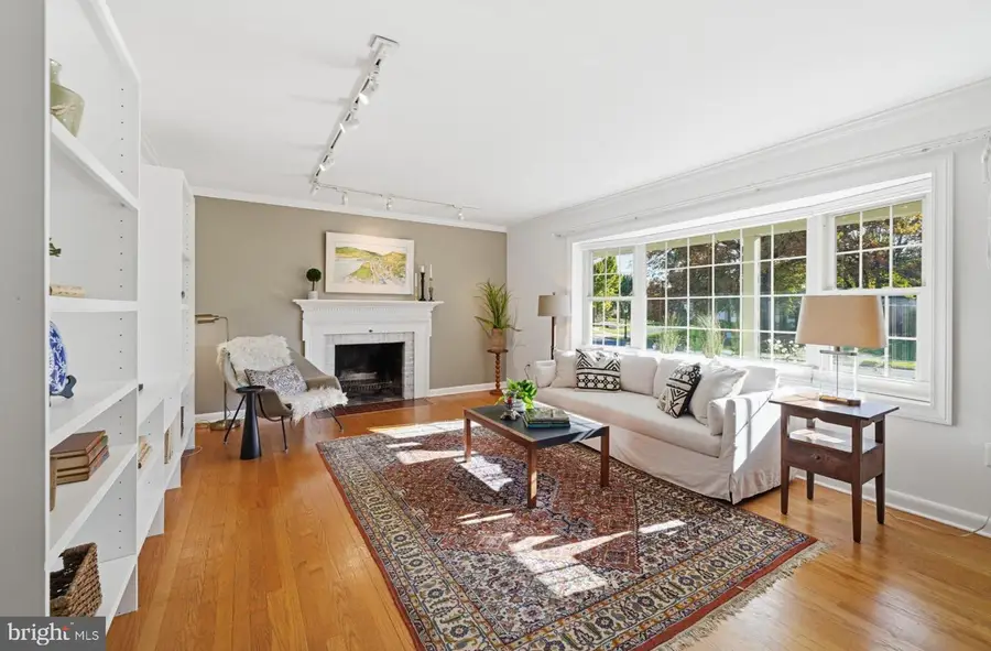24 Kline Blvd, Frederick, MD 21701 - #3