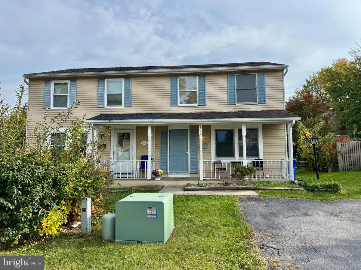 423 Heather Ridge Dr, Frederick, MD 21702 - #1