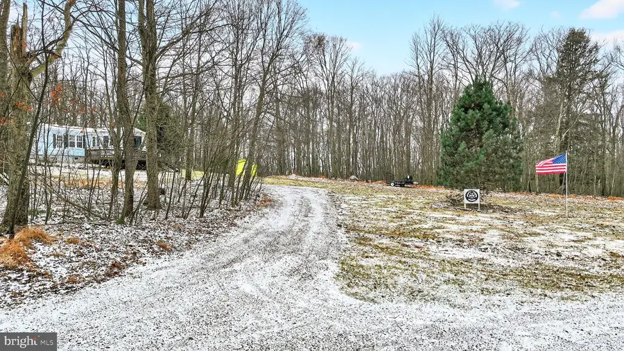 249 Stateline Dr, Grantsville, MD 21536 - Image #3