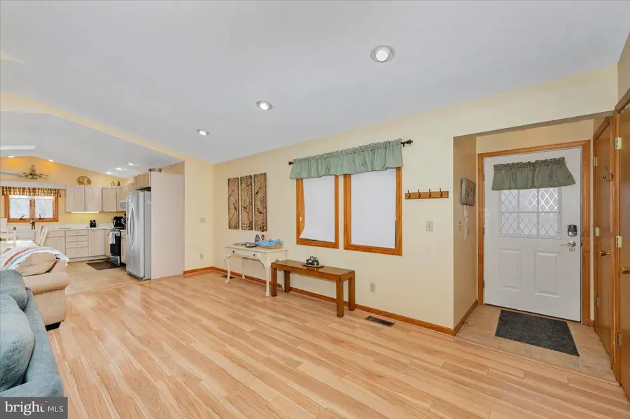 232 Jeffrey Ln #33, Oakland, MD 21550 - Image #2