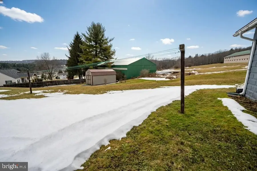 313 W Liberty St, Oakland, MD 21550 - #3