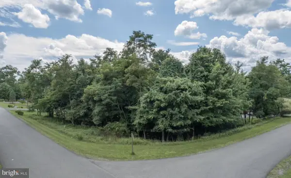 11 Westward Way, MC HENRY, MD 21541