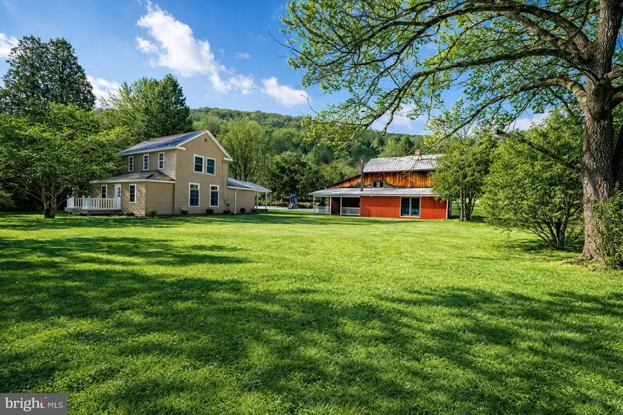 82 Railroad St, Grantsville, MD 21536 - #3