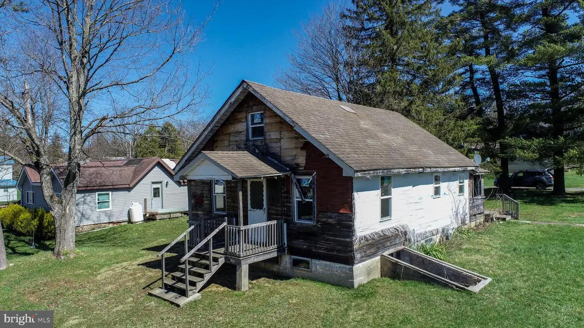 422 Maple Ave, Oakland, MD 21550 - #1