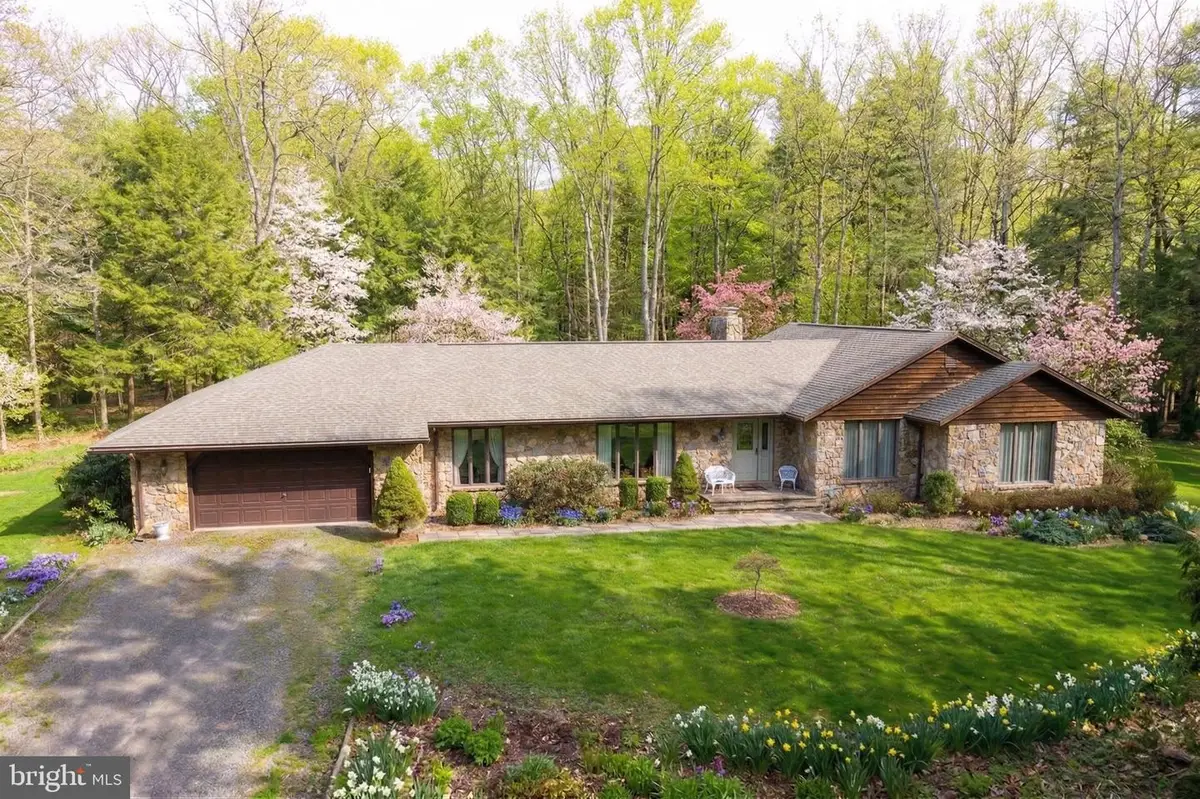 15443 Bittinger Rd, Grantsville, MD 21536 - #1