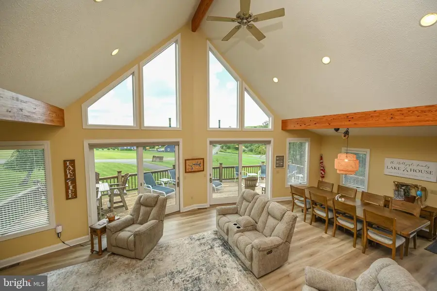 8 Hidden Cove Ct, Oakland, MD 21550 - #3