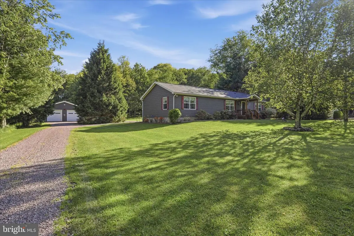 139 Lakeview Dr, Grantsville, MD 21536 - #1