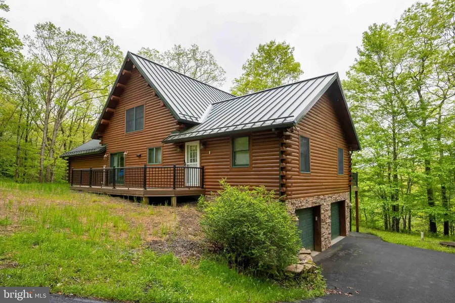 251 Robinwood Dr, Oakland, MD 21550 - #2
