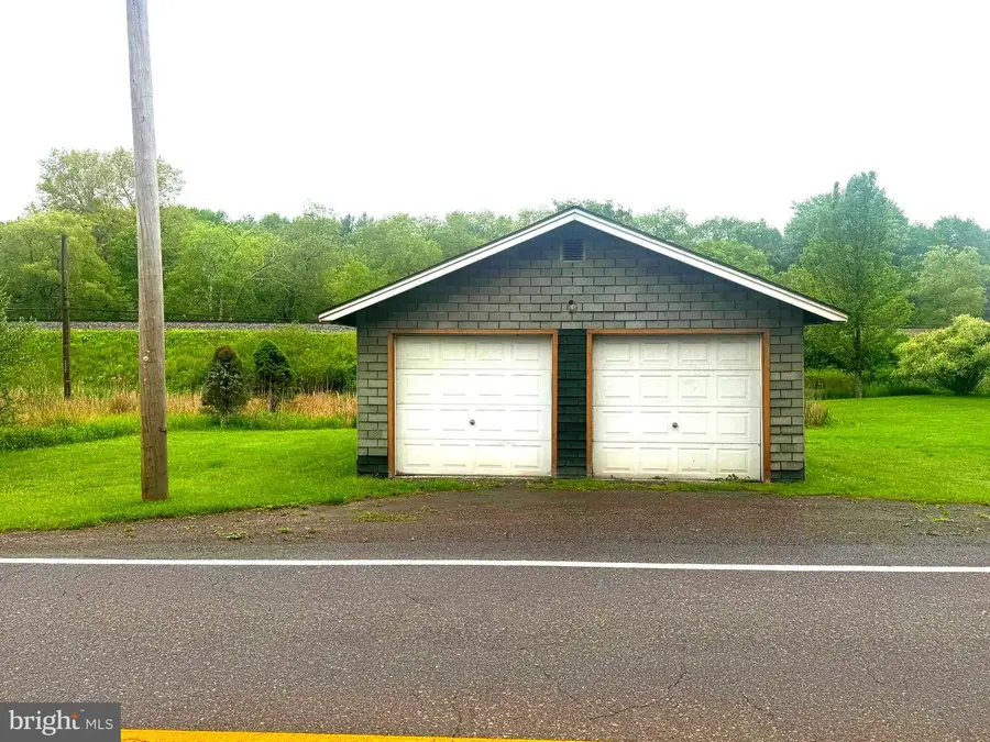 460 W Liberty St, Oakland, MD 21550 - #2