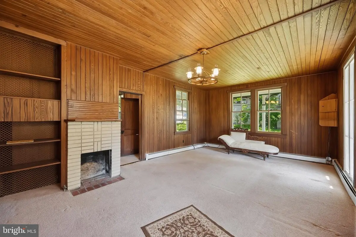 106 G, Mountain Lake Park, MD 21550 - #1