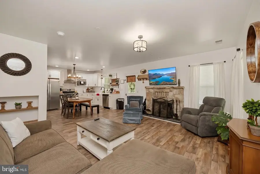 943 Paradise Hts, Oakland, MD 21550 - #3