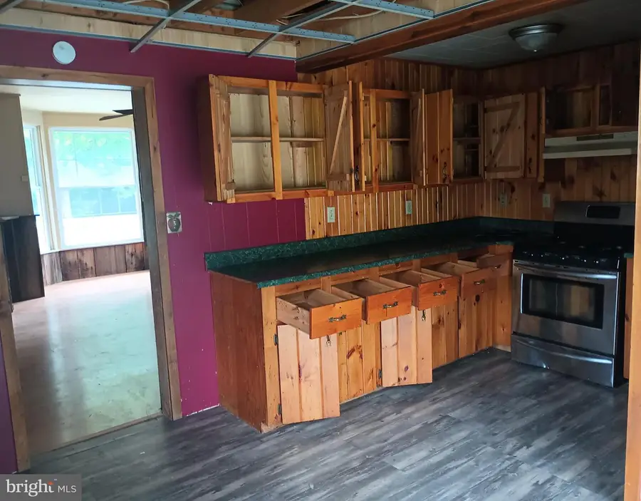 105 Walnut St, Friendsville, MD 21531 - #3